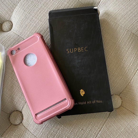 Brand New Iphone 7/8 Case Rose Gold - Picture 3 of 3